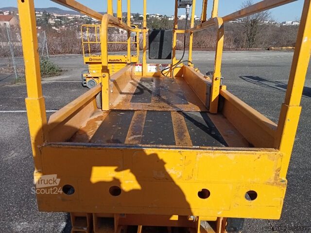 Mesa elevatória de tesoura Haulotte COMPACT 10N