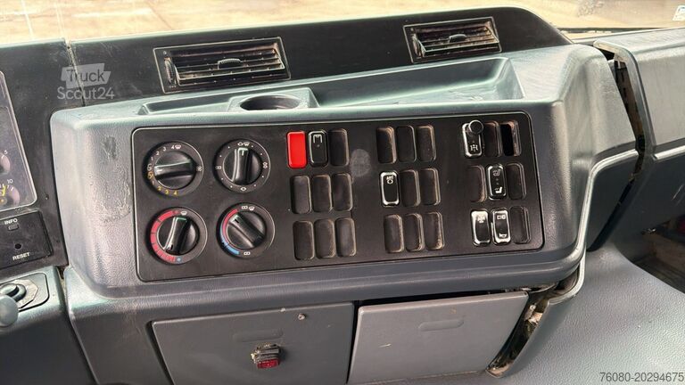 Basculante de 3 lados Mercedes-Benz Actros 4143 (GRAND PONT / BOITE MANUELLE / LAME...