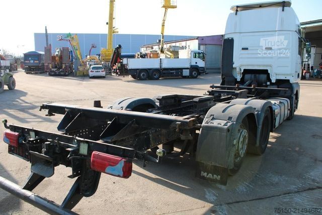 Kamion z zamenljivo nadgradnjo MAN TGA 26.440 6x2 LL - Nr.: 759