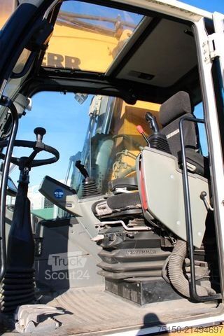 Gumikerekes kotrógép LIEBHERR A 916 - Nr.: 388