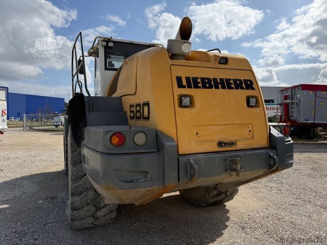 Tekerlekli yükleyici LIEBHERR L580 Radlader