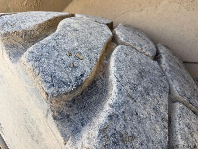 Tekerlekli yükleyici LIEBHERR L580 Radlader