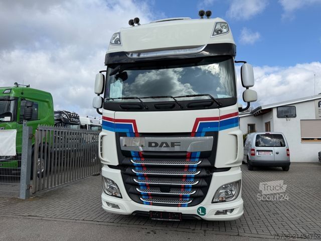 Standardni vlačilec DAF XF 530 SSC/Intarder/Kipphydraulik/EURO6 D/Leder