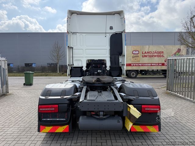 Standardni vlačilec DAF XF 530 SSC/Intarder/Kipphydraulik/EURO6 D/Leder