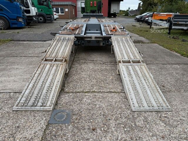 Tieflader-Sattelauflieger MEUSBURGER MTS-3 Tele Lenk, 49t Tieflader mit Rampen