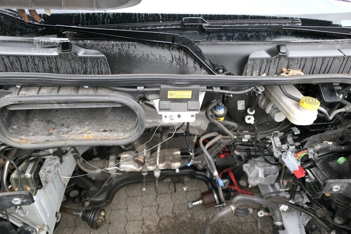 High top van Citroën Jumper L4H2 Maxi Klima Kamera Navi MOTORSCHADEN