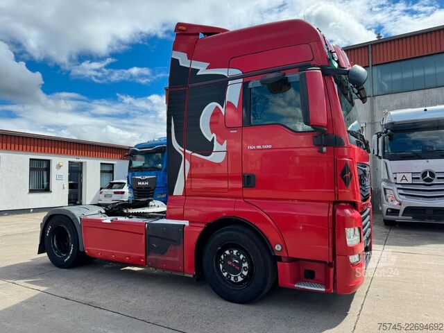 Standardni vlačilec MAN TGX 18.500*LION ED*RETARDER*STANDKLIMA*TV*KAFFE*