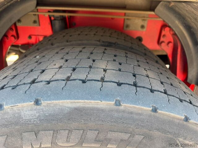 Camión de plataforma SCANIA R 490 * RETARDER * FASSI 14 M * LENK/LIFTACHSE *