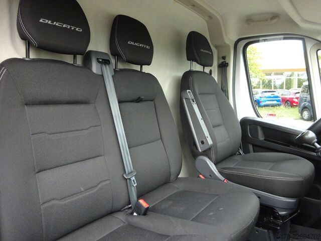 Furgoneta de caja alta FIAT Ducato Kasten 35 140 L4H2 Klima Kamera