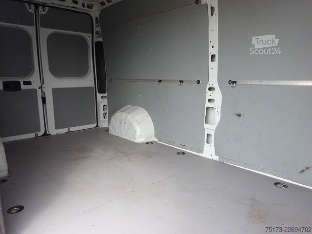 Furgoneta de caja alta FIAT Ducato Kasten 35 140 L4H2 Klima Kamera