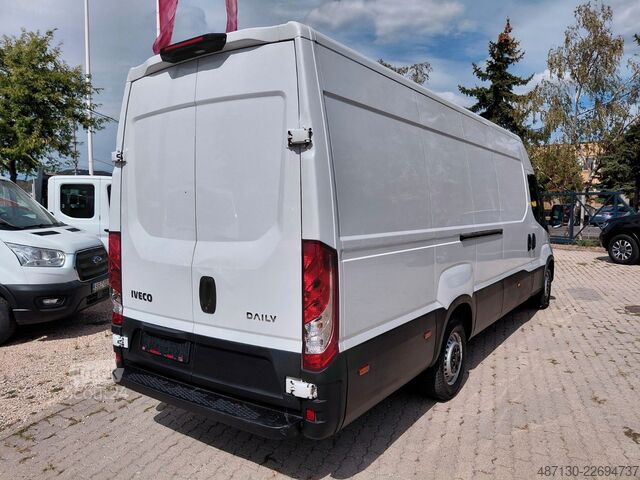 Furgoneta IVECO Daily 2.3 35 C V Radstand 4100 L