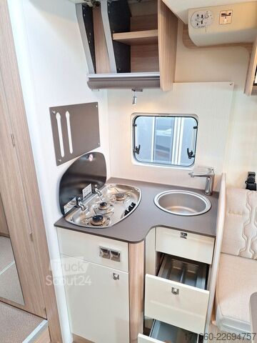 Autocaravana semi-integrada BÜRSTNER Limited T 727 G