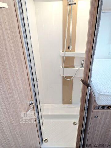 Autocaravana semi-integrada BÜRSTNER Limited T 727 G
