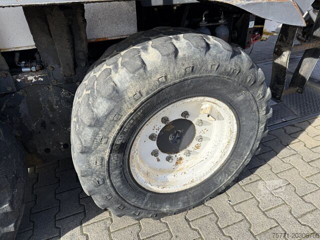 Grader New Holland F106.6A 6x6 12 TON RÓWNIARKA