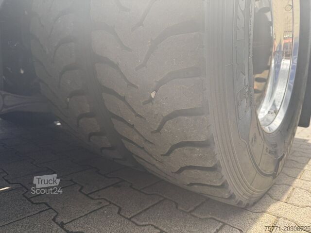 Vehicul din lemn Volvo FH 540 6x4 EURO6 POJAZD Z HDS DO DŁUŻYCY