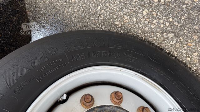 Anhänger mit Pritsche & Plane SCHMITZ CARGOBULL AFG 18 PRITSCHE+PLANE*2009*1HAND*DRUCHLADESYSTEM