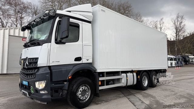 Φορτηγό κουτί (κουρμπαριστό) MERCEDES-BENZ AROCS 2742 KOFFERAUFBAU+LBW*2013*1HAND*EURO6*