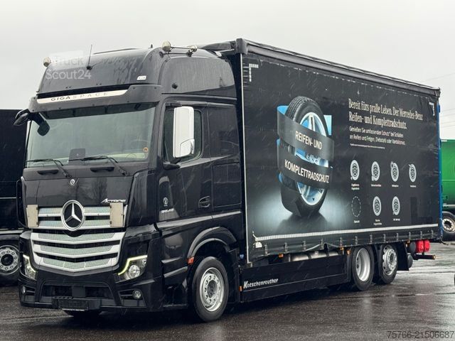 Jumbo-Lkw MERCEDES-BENZ ACTROS 2548 / GIGSPACE / STAPLERHALTERUNG