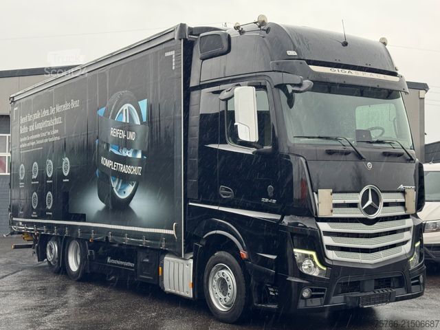 Jumbo-Lkw MERCEDES-BENZ ACTROS 2548 / GIGSPACE / STAPLERHALTERUNG