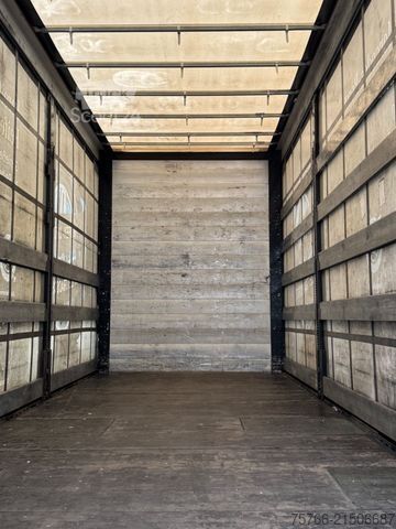 Jumbo-Lkw MERCEDES-BENZ ACTROS 2548 / GIGSPACE / STAPLERHALTERUNG