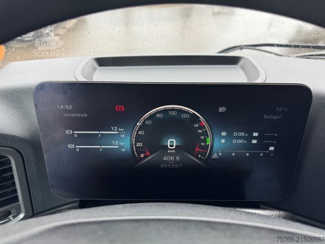 Jumbo-Lkw MERCEDES-BENZ ACTROS 2548 / GIGSPACE / STAPLERHALTERUNG