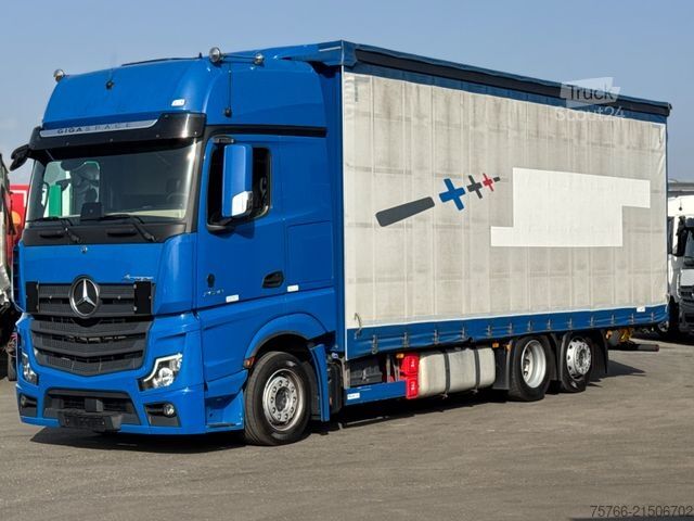 LKW mit Pritsche & Plane MERCEDES-BENZ ACTROS 2548 / GIGSPACE /  STAPLERHALTERUNG