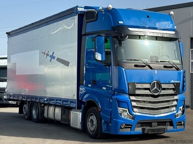 LKW mit Pritsche & Plane MERCEDES-BENZ ACTROS 2548 / GIGSPACE /  STAPLERHALTERUNG