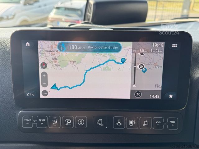 LKW mit Pritsche & Plane MERCEDES-BENZ ACTROS 2548 / GIGSPACE /  STAPLERHALTERUNG