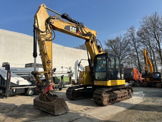 Chain excavator CATERPILLAR 325 FL CR / Gummipads