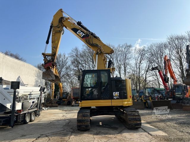 Chain excavator CATERPILLAR 325 FL CR / Gummipads