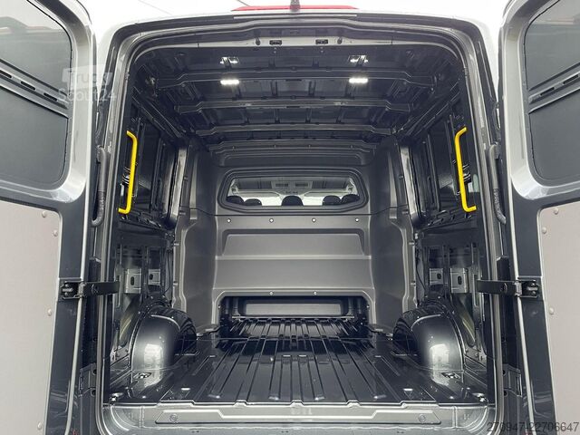 Панельний фургон MAN TGE 3.180 L3H2 MIXTO 4x4 AUTOM ACC STANDH SITZH