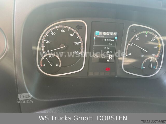Sığır taşıma kamyonu MERCEDES-BENZ Atego 1327 Menke Einstock