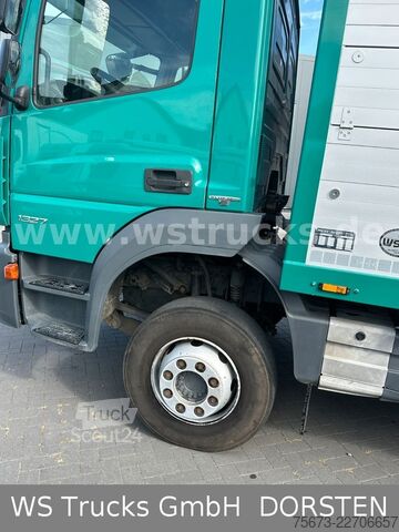 Sığır taşıma kamyonu MERCEDES-BENZ Atego 1327 Menke Einstock