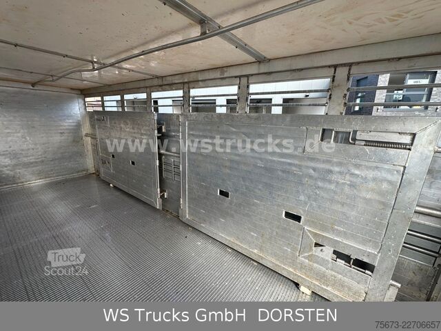 Sığır taşıma kamyonu MERCEDES-BENZ Atego 1327 Menke Einstock