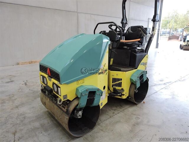 Walec jednobębnowy AMMANN ARX20