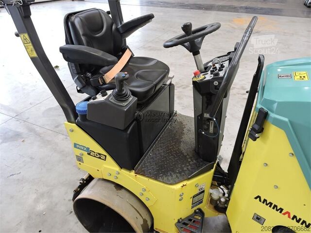 Walec jednobębnowy AMMANN ARX20