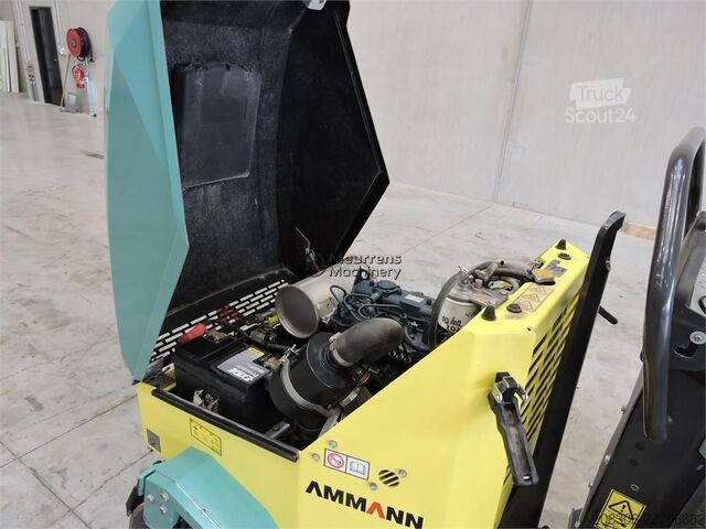 Walec jednobębnowy AMMANN ARX20