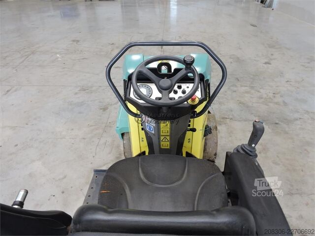 Vienbūgnis volas AMMANN ARX20