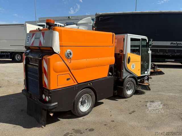 Aangepaste bestelwagen Bucher CityCat 2020 Euro 6 Klima 3x Besen Wasser