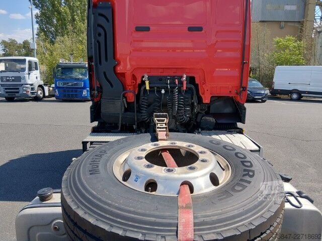 Vakio vetoauto MAN TGX 18.470 BL Kipphydraulik Retarder Alu