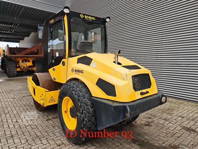 Rodillo neumático Bomag BW 177 D-5