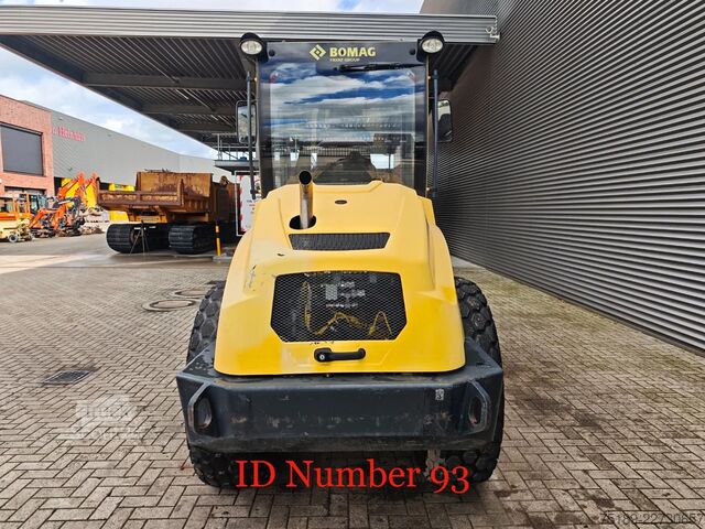 Rodillo neumático Bomag BW 177 D-5
