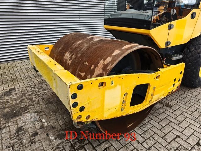 Rodillo neumático Bomag BW 177 D-5
