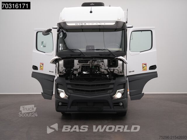 Standard tractor Mercedes Actros L 1845 Actros 4X2 GigaSpace 2xTanks Stan...