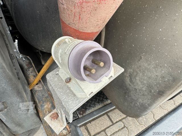 βυτιοφόρο φορτηγό Scania R440