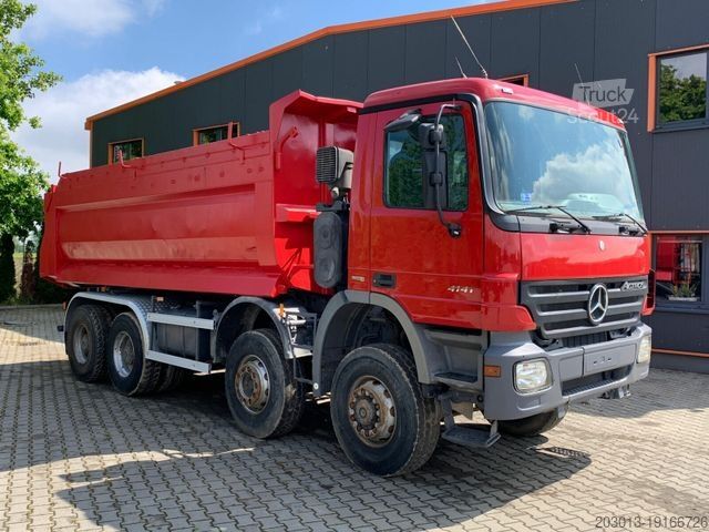 Autocarro ribaltabile MERCEDES-BENZ ACTROS 4141 EURO4 8x6 Muldenkipper