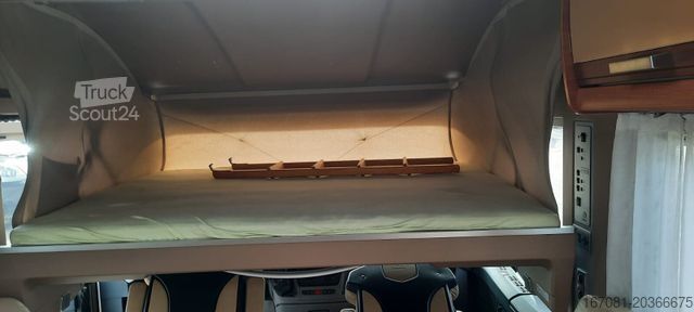 Integrated camper KNAUS Sun Liner 800