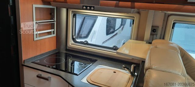 Integrated camper KNAUS Sun Liner 800