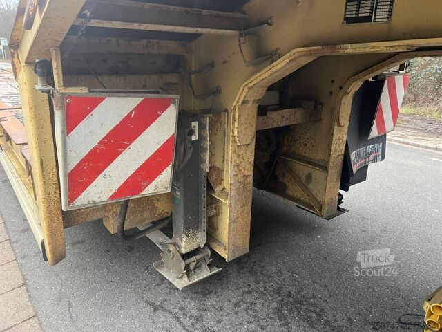 Машина за товарене с ниска платформа Louault SR3 PE 25/45