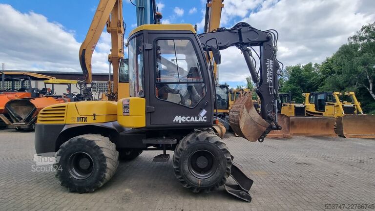 حفارة ذات عجلات Mecalac 12 MTX